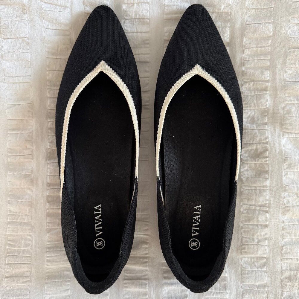 Vivaia Pointed-Toe V-Cut Flats